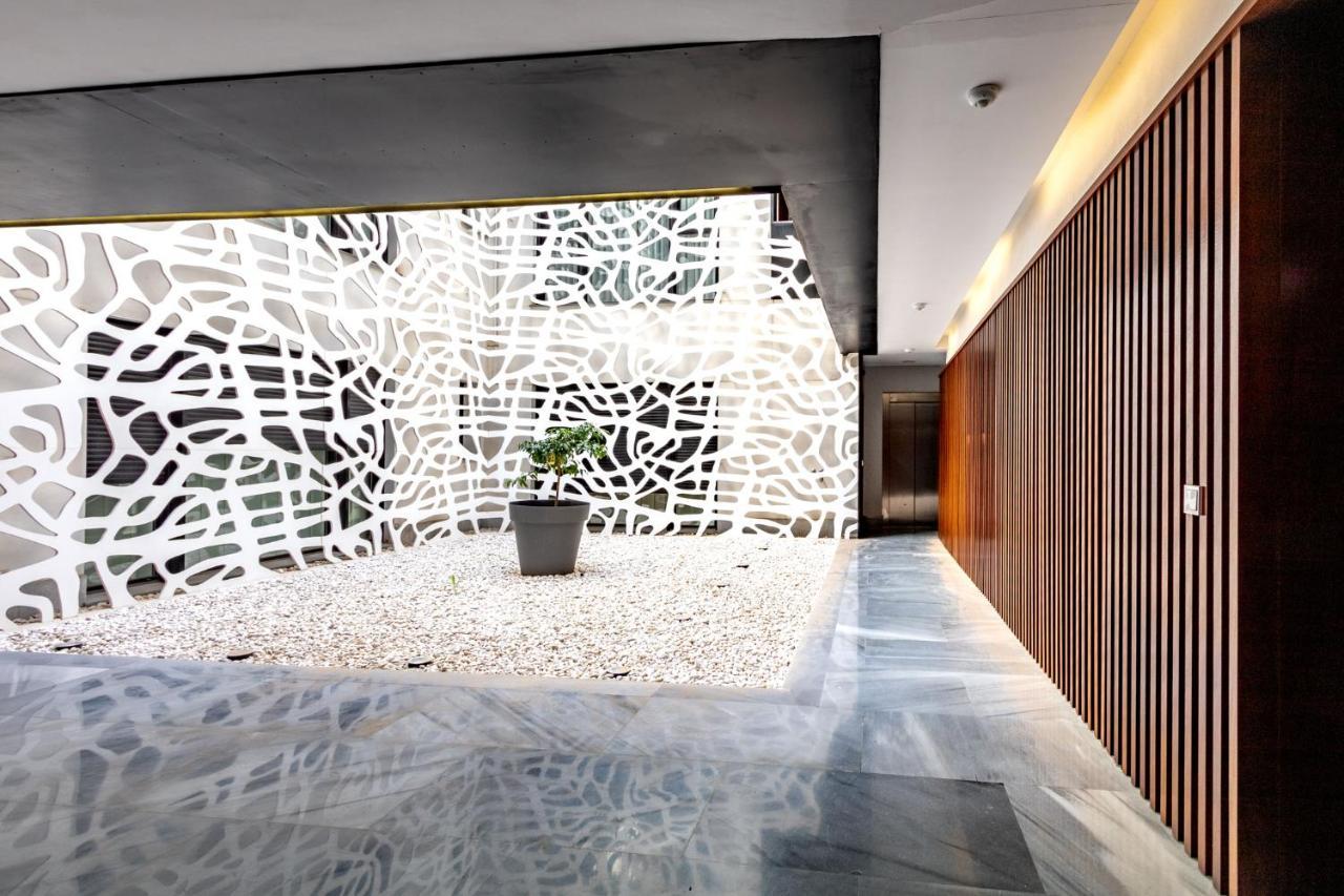 Angeles Santa Cruz Deluxe By Valcambre Apartment Seville Exterior photo